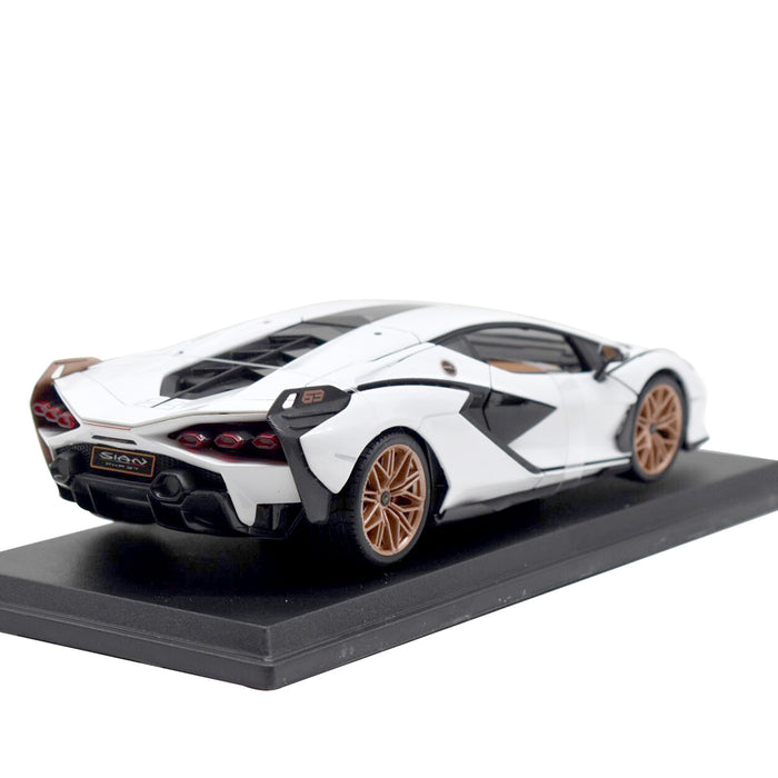 Maisto 1:18 Special Edition Metallic Diecast Car Model Lamborghini White Sian FKP37