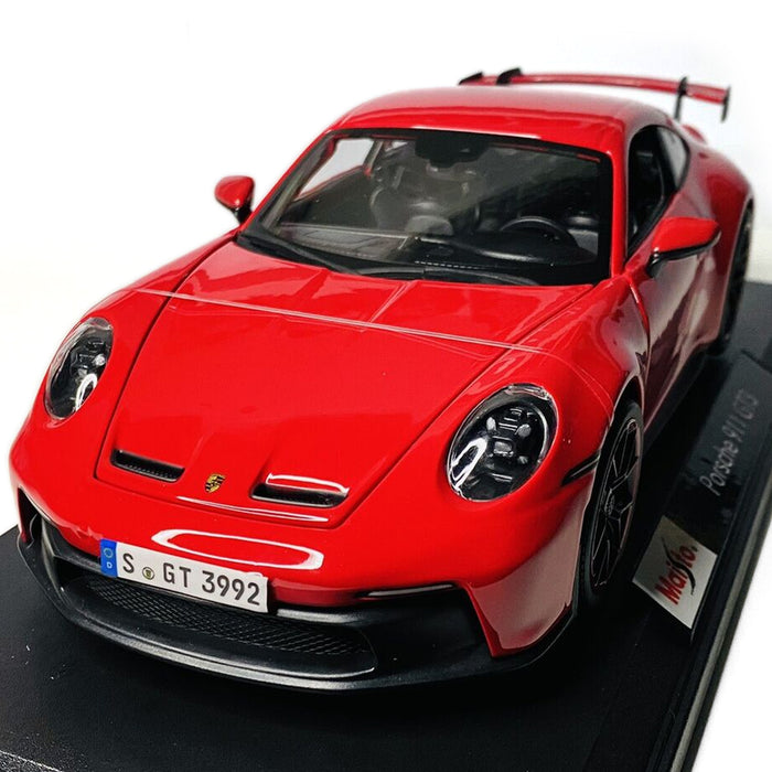 Maisto 1:18 Car Model Metallic Diecast With Plastic Part Porsche 911 GT3 Red