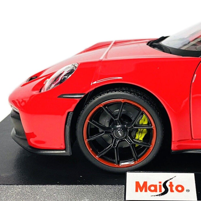 Maisto 1:18 Car Model Metallic Diecast With Plastic Part Porsche 911 GT3 Red