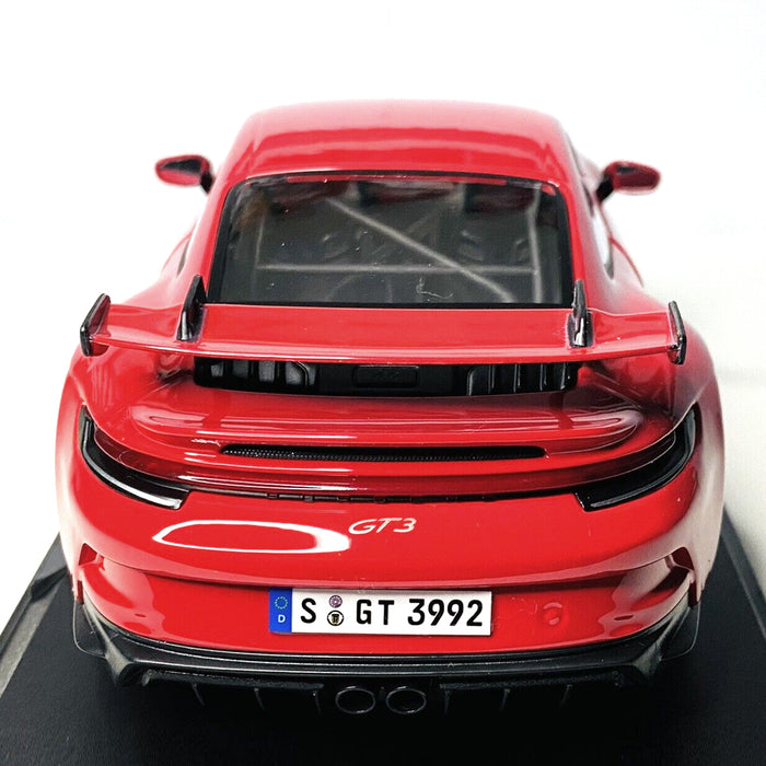 Maisto 1:18 Car Model Metallic Diecast With Plastic Part Porsche 911 GT3 Red