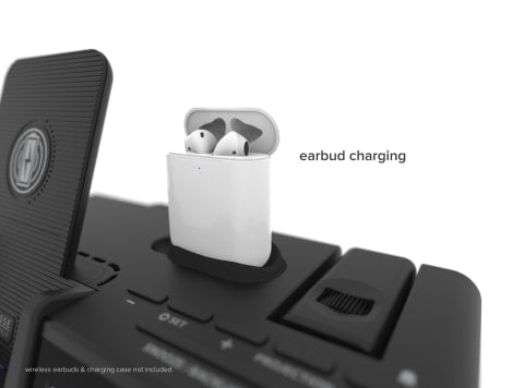 La Crosse Technology Projection Digital Clock Wireless Multifunction Charger