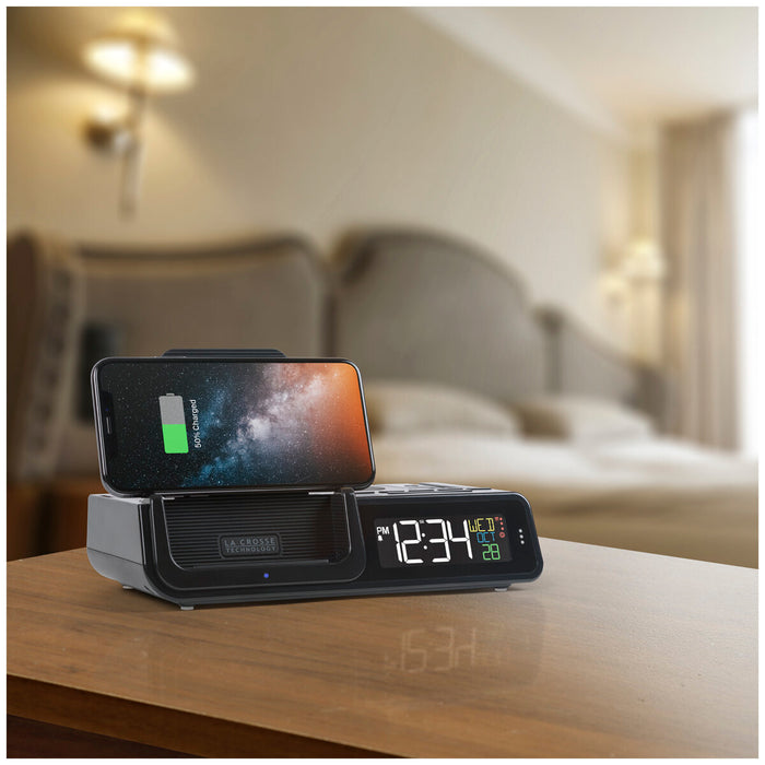 La Crosse Technology Projection Digital Clock Wireless Multifunction Charger